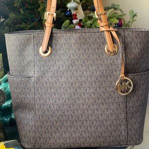 BRAND NEW- Michael Kors tote bag